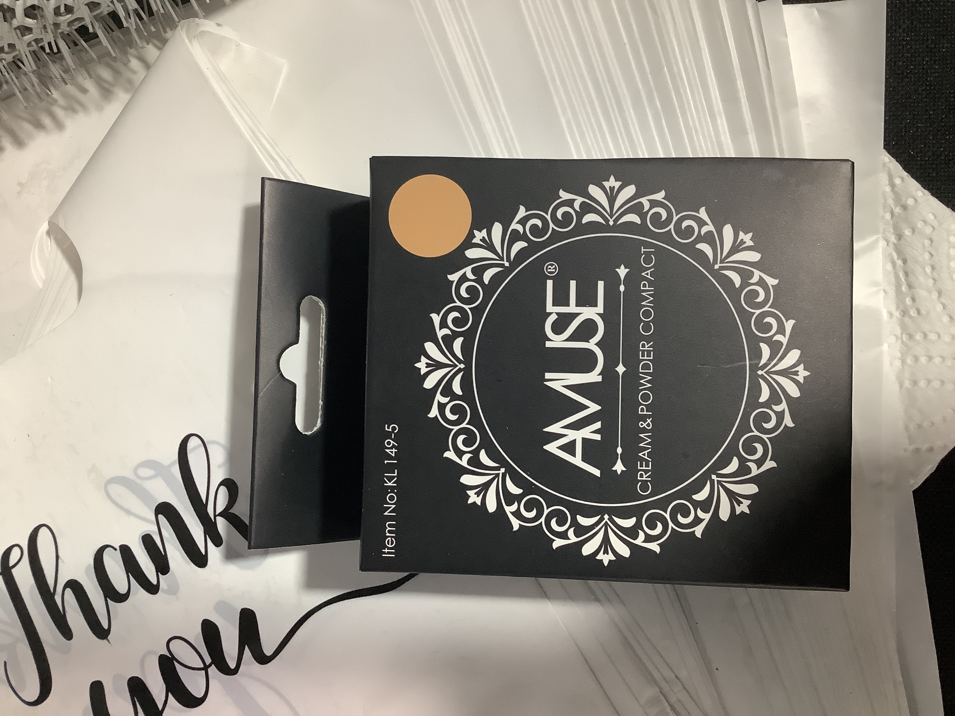Polvo compacto y crema amuse 