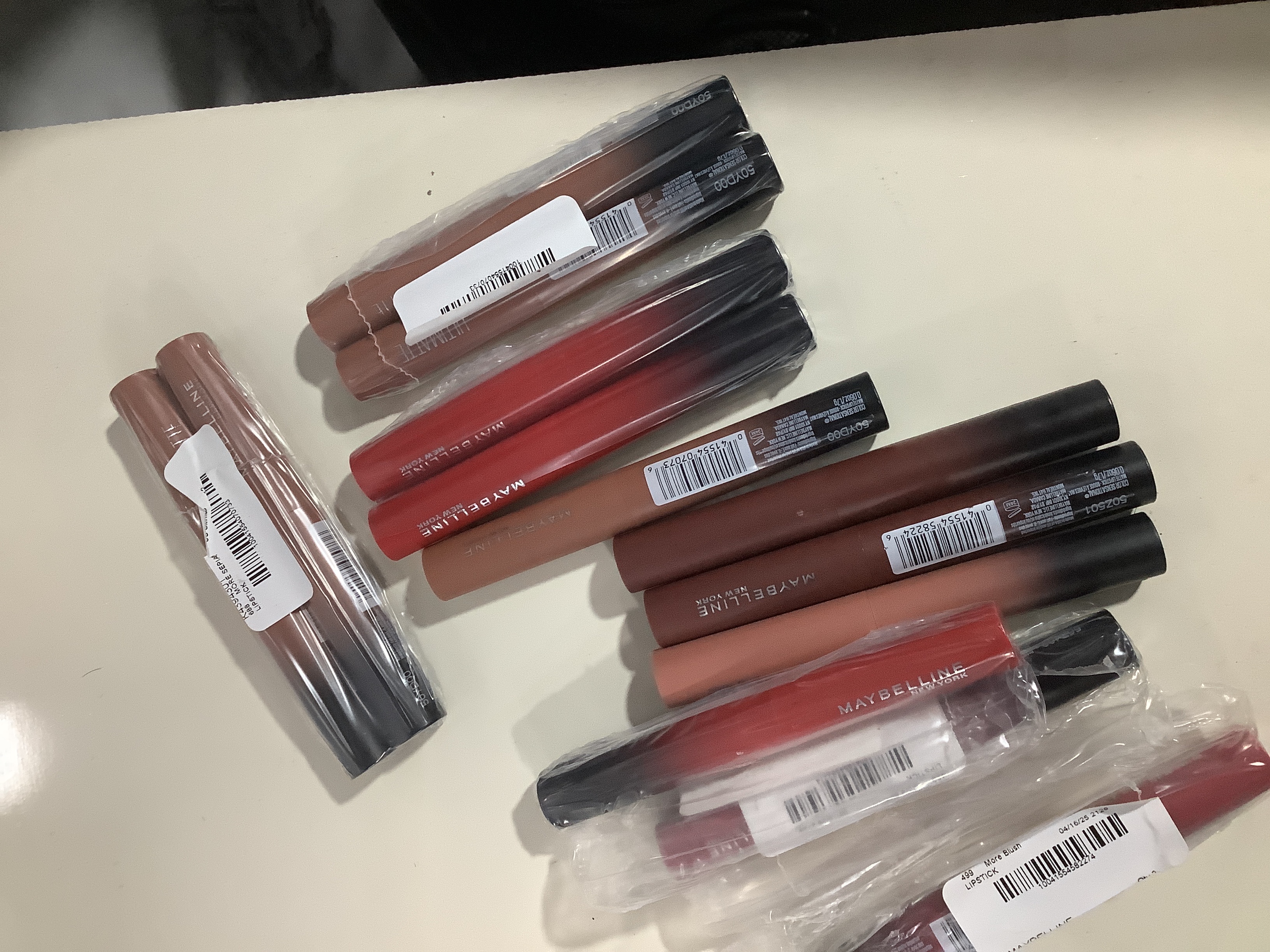Maybelline mate 
